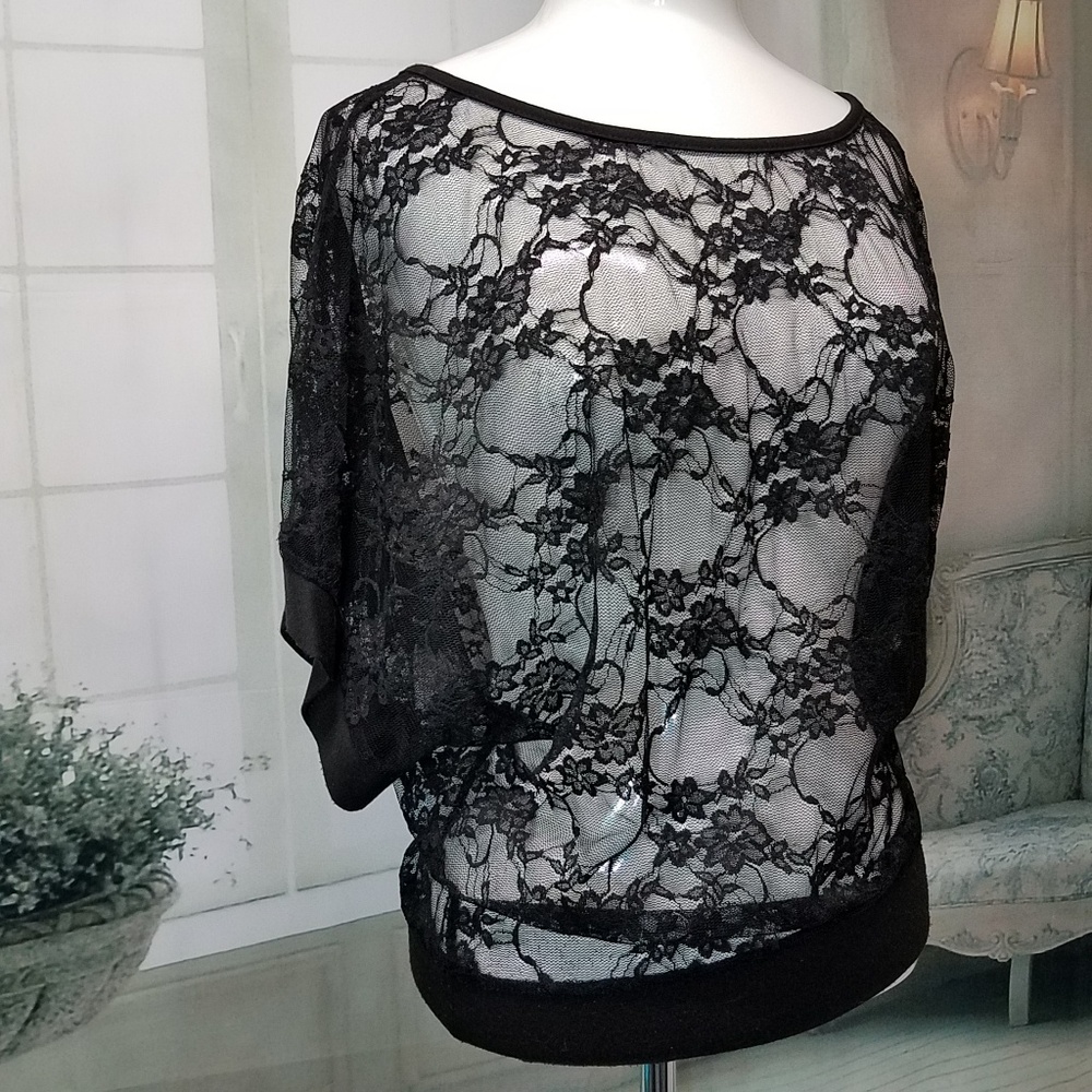 blouse size medium black - Picture 5 of 6